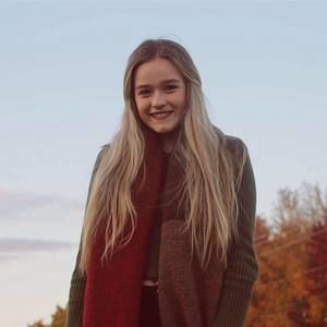 Meet your Posher, Anna